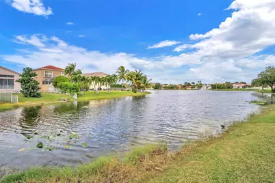 15891 NW 15th Ct, Pembroke Pines, FL 33028 - Photo 47