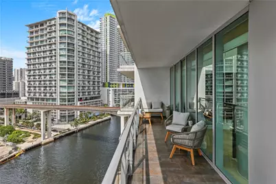 92 SW 3rd St #1201, Miami, FL 33130 - Photo 11