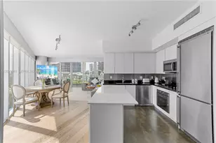 92 SW 3rd St, Miami, FL 33130 - Photo 3