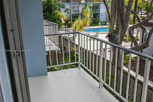 9611 SW 77th Ave, Miami, FL 33156 - Photo 13