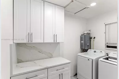 4700 NW 1st Ct, Plantation, FL 33317 - Photo 13