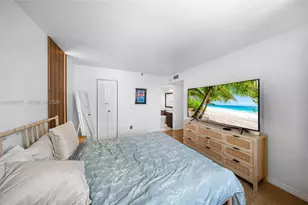 5880 Collins Ave, Miami Beach, FL 33140 - Photo 21