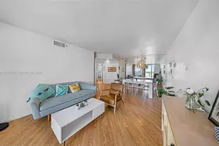 5880 Collins Ave, Miami Beach, FL 33140 - Photo 13
