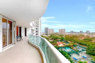 7000 Island Blvd, Aventura, FL 33160 - Photo 17