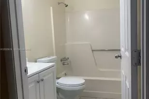 551 NW 46th St, Deerfield Beach, FL 33064 - Photo 15