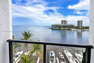 1600 S Bayshore Ln, Miami, FL 33133 - Photo 19