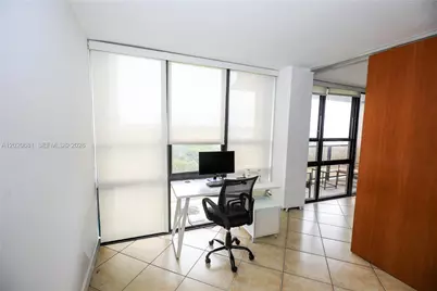 600 NE 36th St #710, Miami, FL 33137 - Photo 9