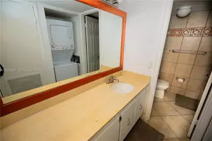 600 NE 36th St, Miami, FL 33137 - Photo 15