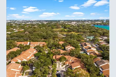 3400 Emerald Oaks Dr #801, Hollywood, FL 33021 - Photo 15