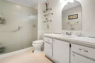 828 NW 79th Terrace, Plantation, FL 33324 - Photo 31