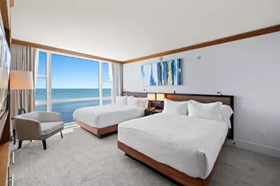 6801 Collins Ave #417, Miami Beach, FL 33141 - Photo 9