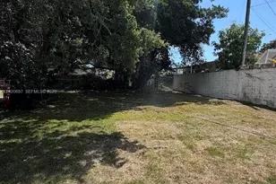 2333 SW 58th Ave, Miami, FL 33155 - Photo 9