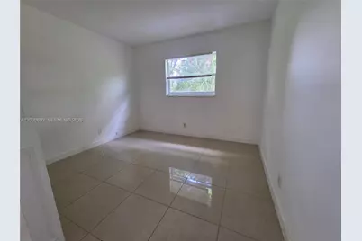 1125 NE 16th Pl #211, Fort Lauderdale, FL 33305 - Photo 15