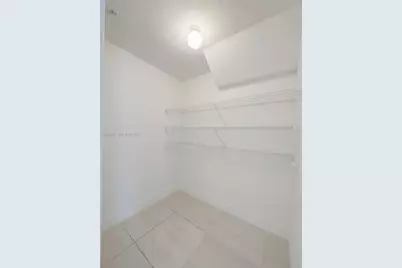 217 SW 170th Ave, Pembroke Pines, FL 33027 - Photo 9
