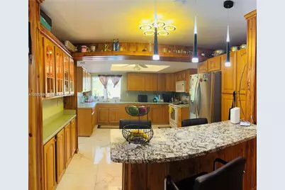 1230 NW 74th Ave, Plantation, FL 33313 - Photo 11