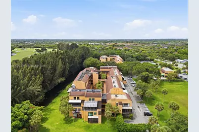 430 Commodore Dr #213, Plantation, FL 33325 - Photo 33