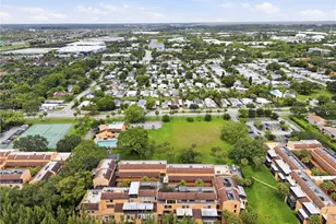 430 Commodore Dr, Plantation, FL 33325 - Photo 31