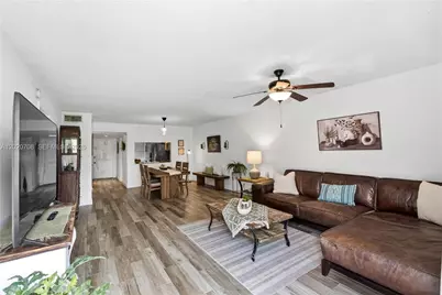 430 Commodore Dr #213, Plantation, FL 33325 - Photo 17