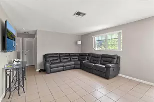 2275 SW 15th St, Miami, FL 33145 - Photo 15