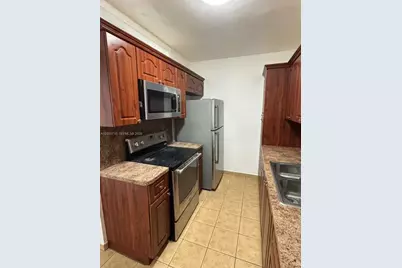 4035 SW 11th St, Miami, FL 33134 - Photo 3