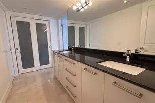 1541 Brickell Ave, Miami, FL 33129 - Photo 25