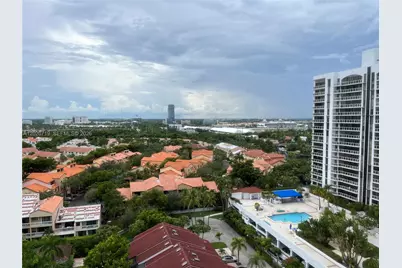 3610 Yacht Club Dr #1511 Penthouse, Aventura, FL 33180 - Photo 3