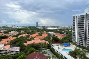 3610 Yacht Club Dr, Aventura, FL 33180 - Photo 3