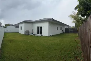 11602 SW 240th St, Homestead, FL 33032 - Photo 13