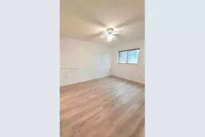 1650 SW 124th Ter #206D, Pembroke Pines, FL 33027 - Photo 9