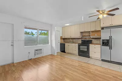 60 NW 79th St #6, Miami, FL 33150 - Photo 13