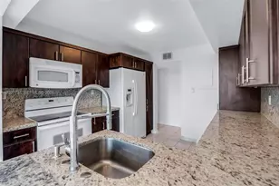 16558 NE 26th Ave, North Miami Beach, FL 33160 - Photo 9