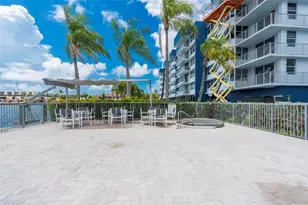 16558 NE 26th Ave, North Miami Beach, FL 33160 - Photo 37