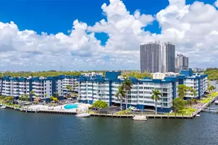 16558 NE 26th Ave, North Miami Beach, FL 33160 - Photo 51