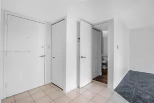 16558 NE 26th Ave, North Miami Beach, FL 33160 - Photo 23