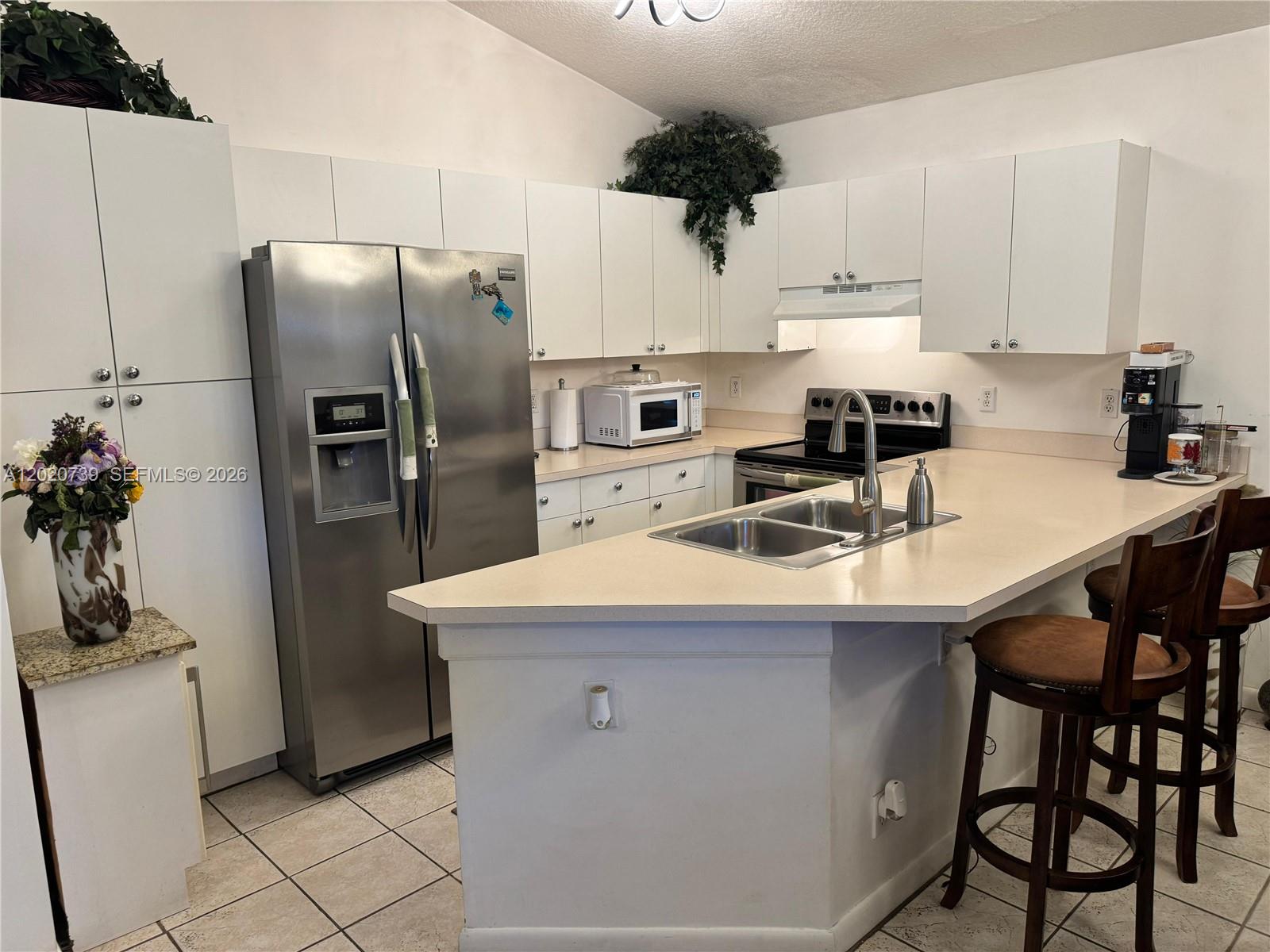 2330 SW 80th Terrace - 2330 SW 80th Terrace, Miramar, FL 33025 Luxury Property | Jose Angel Pina