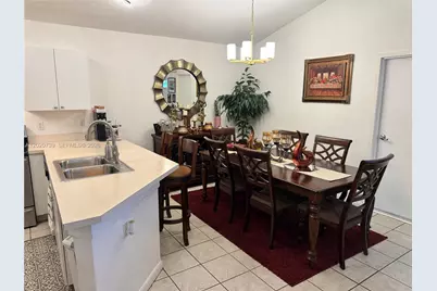 2330 SW 80th Ter, Miramar, FL 33025 - Photo 5
