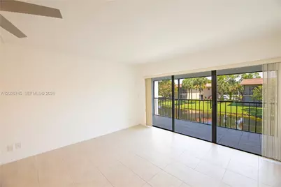 200 Lakeview Dr #211, Weston, FL 33326 - Photo 13