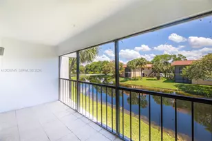200 Lakeview Dr, Weston, FL 33326 - Photo 15
