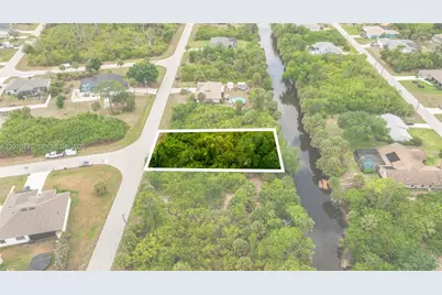 7061 W Sea Mist Drive, Port Charlotte, FL 33981 - Photo 3