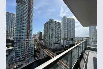 92 SW 3rd St #1804, Miami, FL 33130 - Photo 31