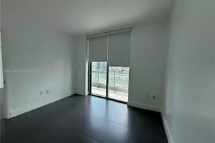 92 SW 3rd St, Miami, FL 33130 - Photo 21