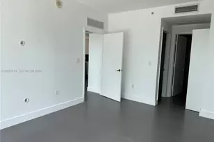 92 SW 3rd St, Miami, FL 33130 - Photo 15