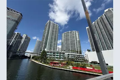 92 SW 3rd St #1804, Miami, FL 33130 - Photo 1