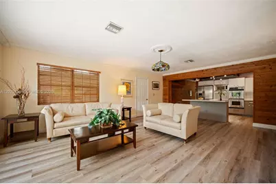 10 S Melrose Dr, Miami Springs, FL 33166 - Photo 9