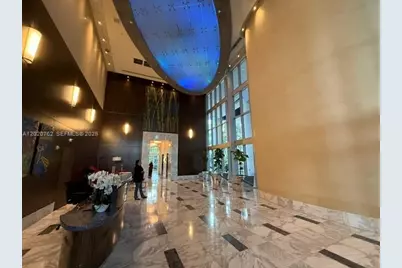 185 SW 7th St #3803, Miami, FL 33130 - Photo 15
