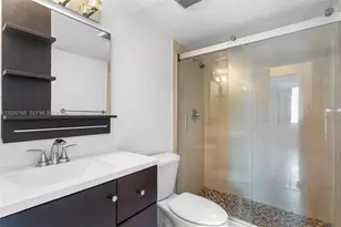 1800 Sans Souci Blvd, North Miami, FL 33181 - Photo 11