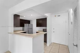 1800 Sans Souci Blvd, North Miami, FL 33181 - Photo 5