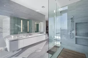 88 SW 7th St, Miami, FL 33130 - Photo 21