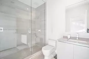 88 SW 7th St, Miami, FL 33130 - Photo 37