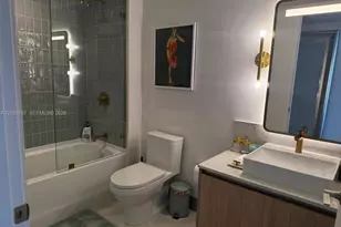 159 NE 6th St, Miami, FL 33132 - Photo 23